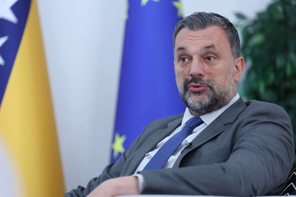 Konaković Izetbegoviću: Skrivanje informacija je kazneno djelo